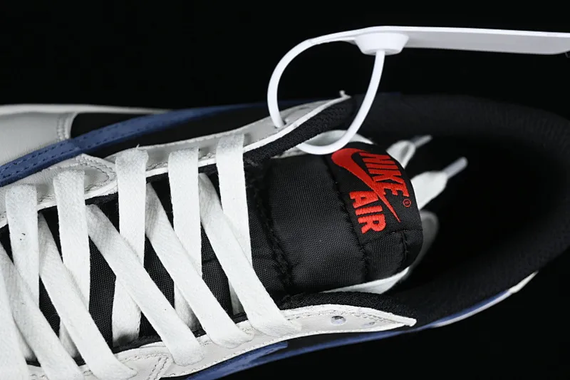 All Categories Air Jordan Jordan series basketball shoes Air Jordan 1 Low L version Travis Scott x Air Jordan 1 Low OG AJ1 Joe 1 overhead low-top basketball shoes DM7866-040
